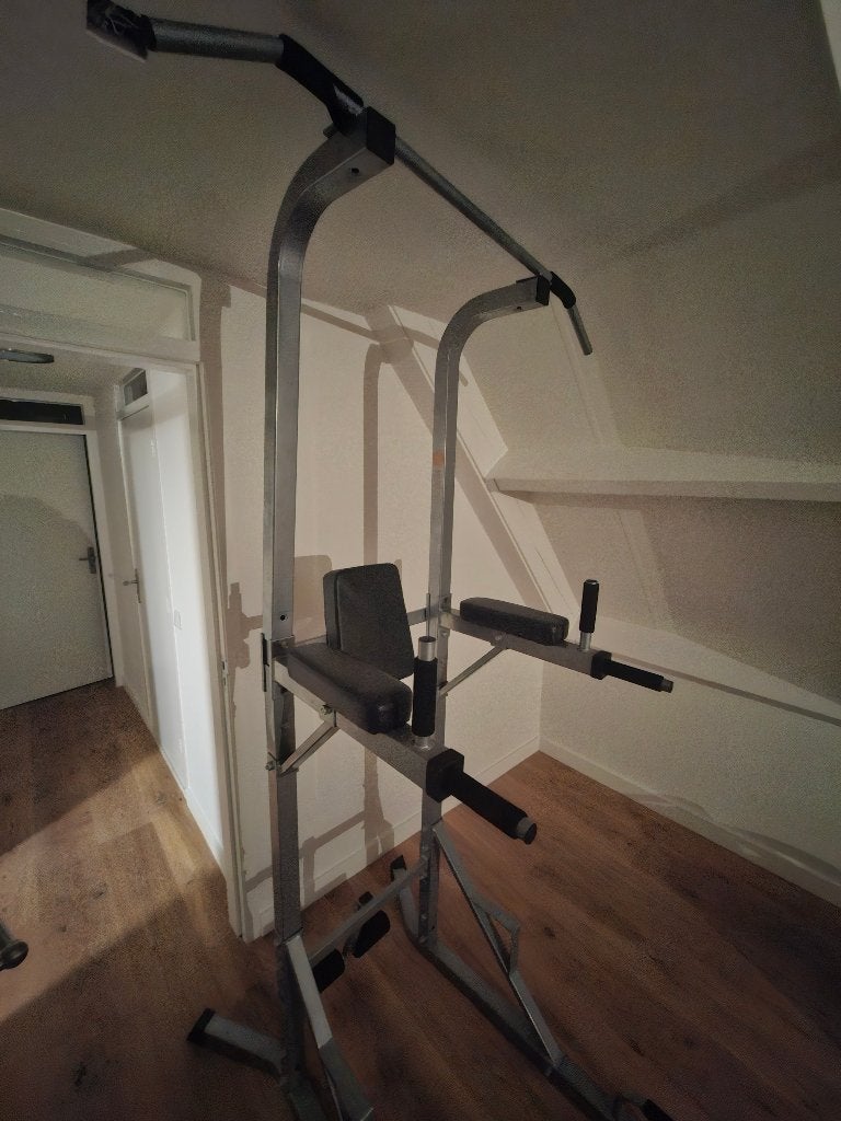 Power tower met dip station, Ophalen, Krachtstation, Benen, Zo goed als nieuw