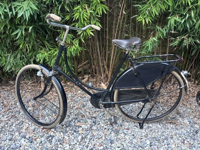 Originele Phoenix damesfiets| Vintage klassieker, Fietsen en Brommers, Fietsen | Oldtimers, Ophalen, Terugtraprem, Jaren '50, 55 tot 59 cm