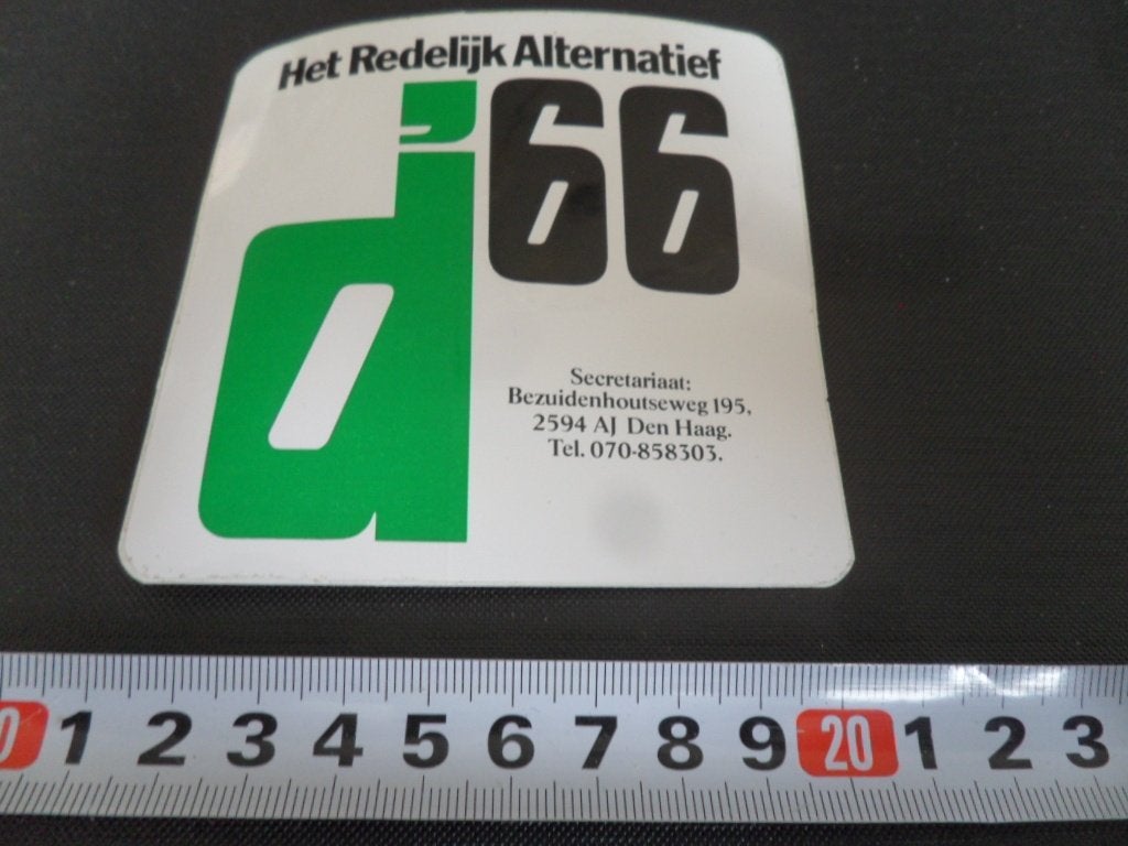 sticker politiek D'66 het redelijk alternatief *, Verzamelen, Ophalen of Verzenden, Zo goed als nieuw