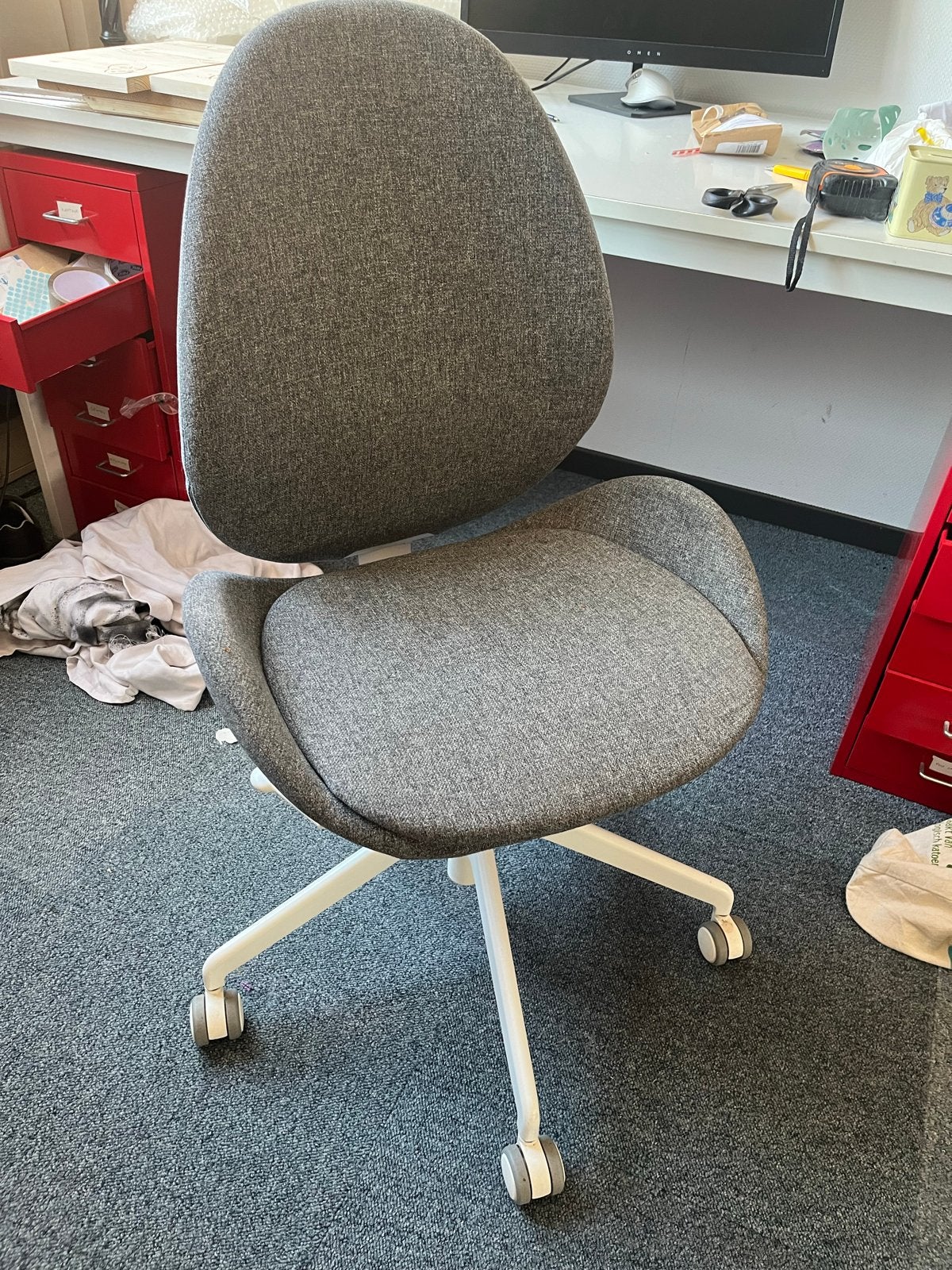 Comfortabele Bureaustoel - Grijs ikea hettefjall, Ophalen, Zo goed als nieuw, Grijs, Bureaustoel