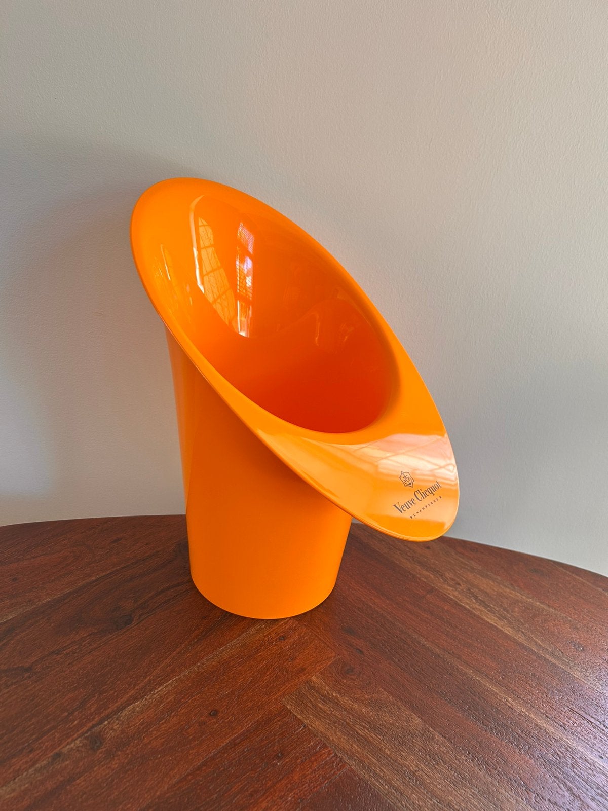 Veuve Clicquot Champagnekoeler / IJsemmer Oranje – Origineel, Verzamelen, Wijnen, Ophalen of Verzenden, Frankrijk, Champagne