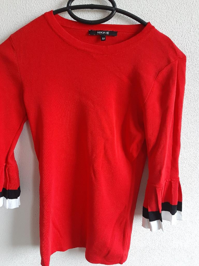 Nikkie dames shirt/blouse rood maat 32., Ophalen of Verzenden, Zo goed als nieuw, Nikkie, Maat 34 (XS) of kleiner