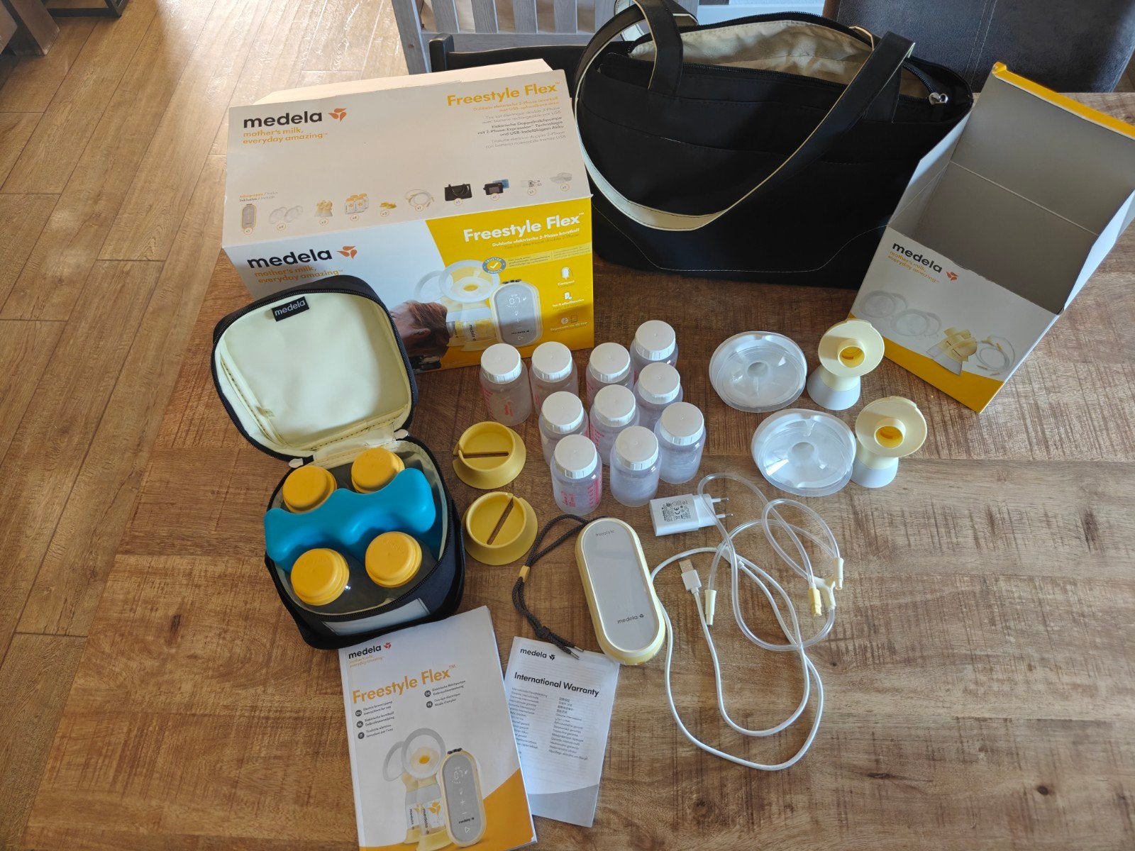 Medela Freestyle Flex borstkolf set - compleet en flexibel, Gebruikt, Medela, Ophalen of Verzenden, Automatisch