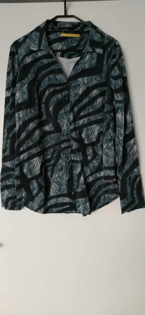 Zgan mooie blouse travelstof maat xl y-conic, Ophalen of Verzenden, Zo goed als nieuw, Maat 46/48 (XL) of groter