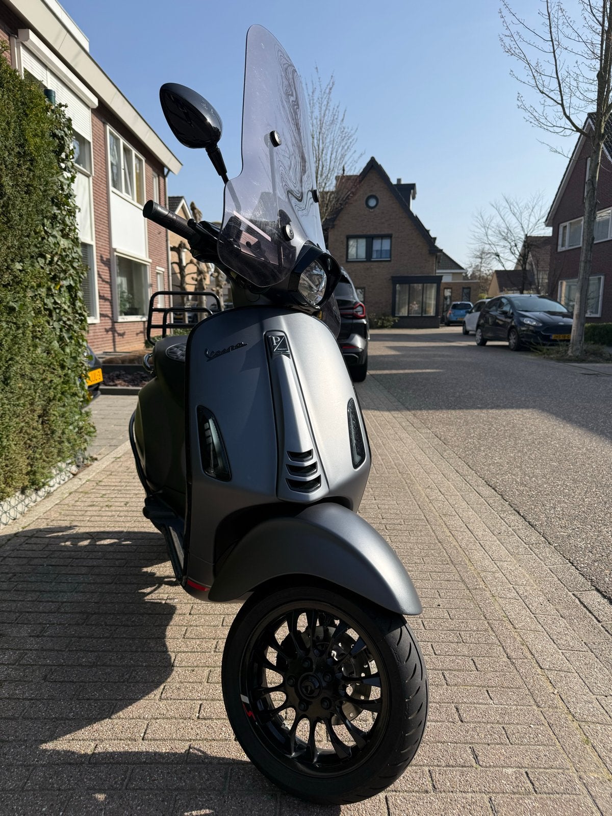 Vespa Sprint 2021 Mat Grijs, Overige modellen, Maximaal 45 km/u, Ophalen of Verzenden, Zo goed als nieuw