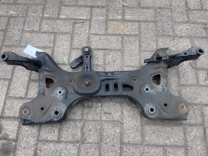 Subframe van een Seat Arona, Gebruikt, -, Verzenden, -
