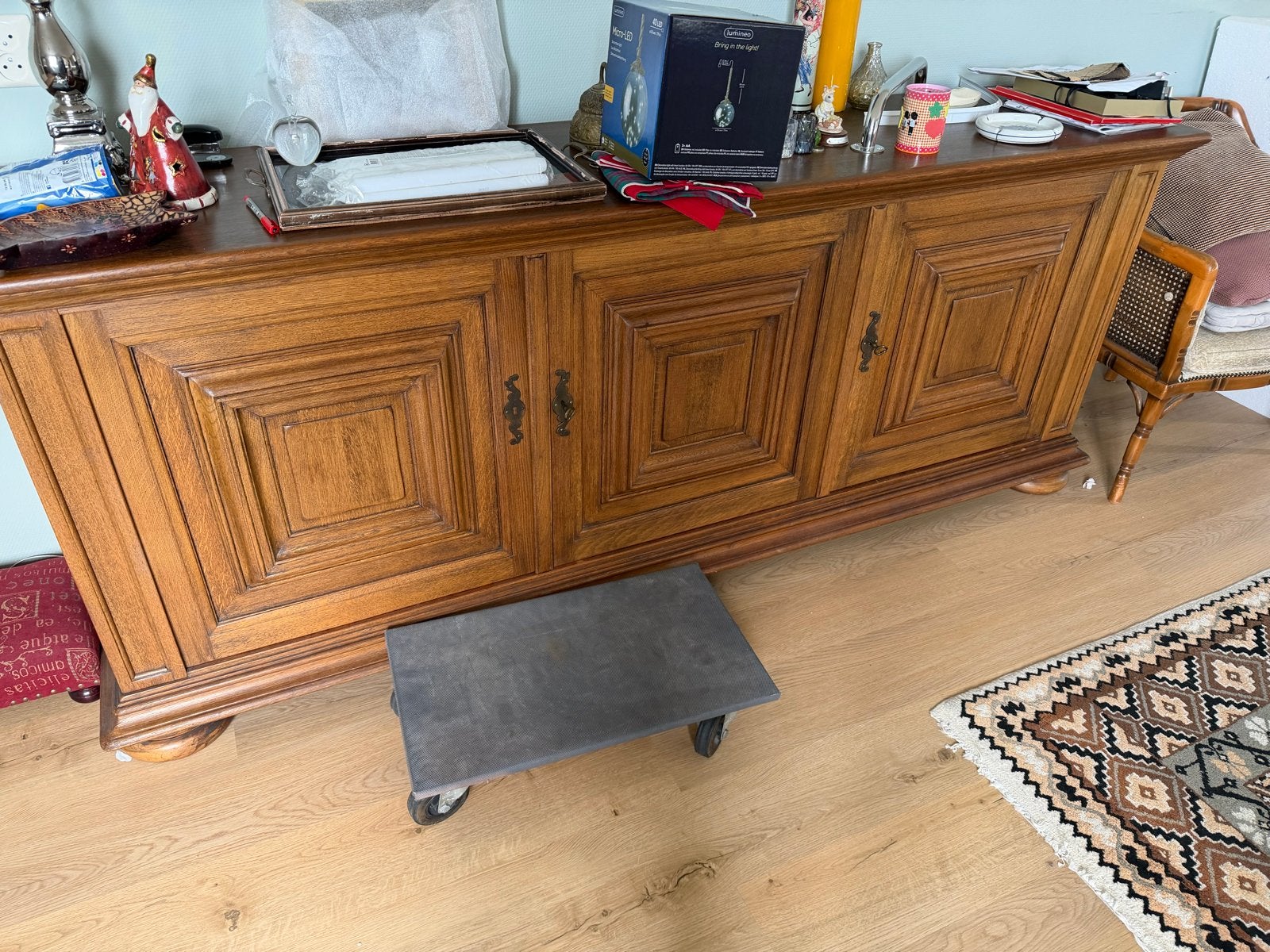 Massief houten dressoir met 3 deuren, Ophalen, Gebruikt, 150 tot 200 cm, Overige houtsoorten