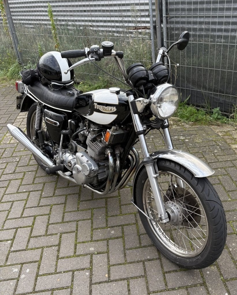 klassieker: Triumph Trident T160 (1976), Motoren, Occasion, Motorrijbewijs A, 3 cilinders, Meer dan 35 kW