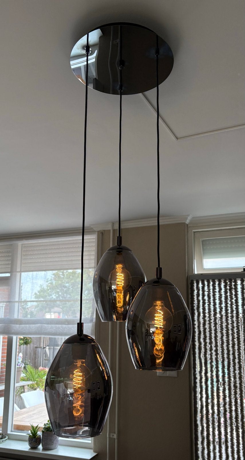 Moderne hanglampen met rookglas eglo, Ophalen, Zo goed als nieuw, Glas, E27 (groot)