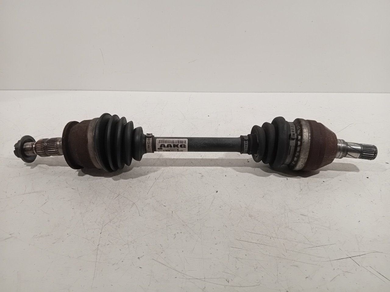 Aandrijfas links voor Opel Zafira, Auto-onderdelen, Onderdelen@venauto.nl, Van der Ven Autorecycling B.V., Gebruikt, Ettenseweg 76, 4706 PB Roosendaal, The Netherlands