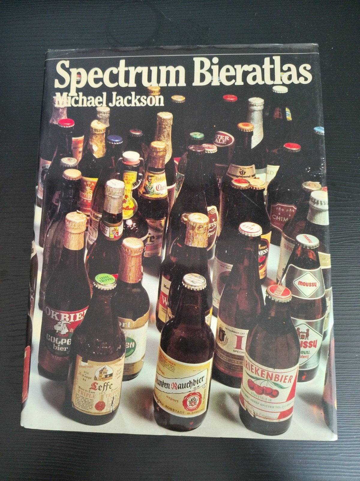 Spectrum Bieratlas - Michael Jackson, Boeken, Ophalen of Verzenden, Gelezen, Michael Jackson, Catalogus