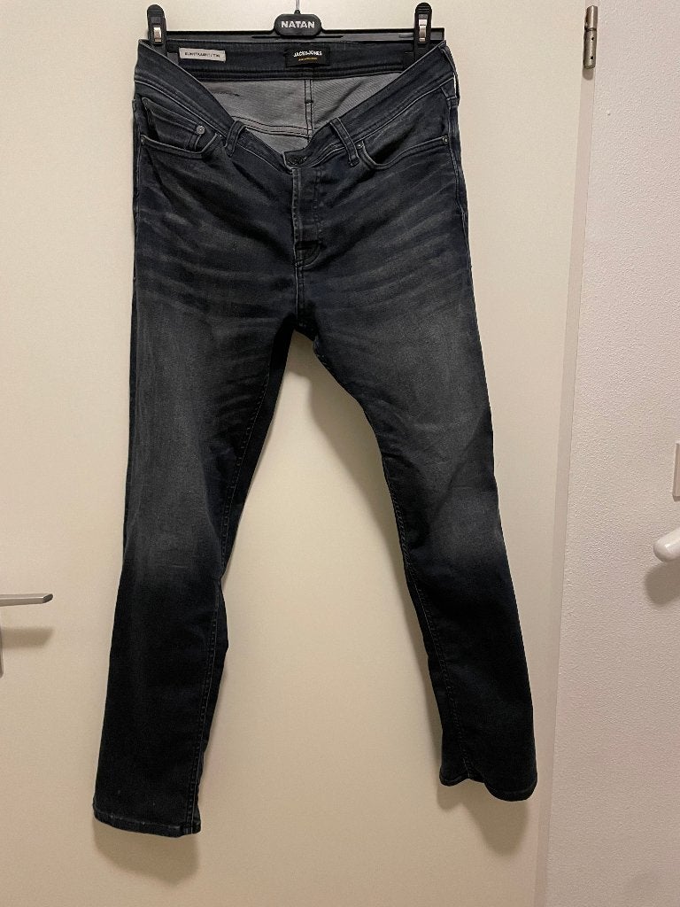 Jack & Jones slim straight jeans Tim grijs maat 30 30, Kleding | Heren, Broeken en Pantalons, Ophalen of Verzenden, Zo goed als nieuw