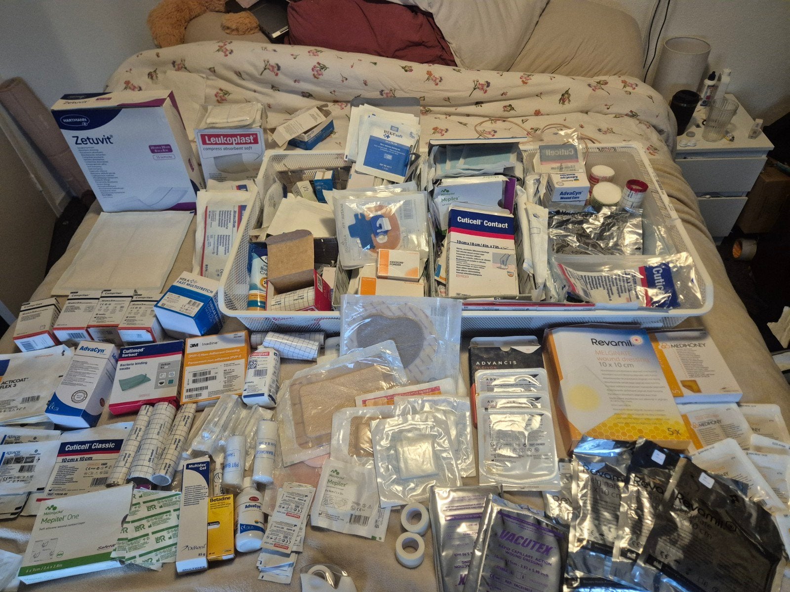 Specialistische verband en wond artik. GOEDKOOP vr goed doel, Ophalen, Nieuw