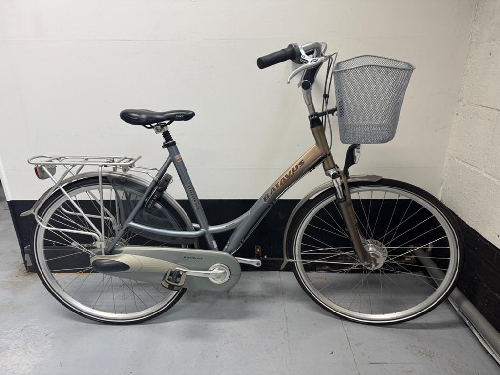 Nette Batavus 	BEST BREAK damsfiets 28 inch, Versnellingen, Batavus, Zo goed als nieuw, Trommelrem