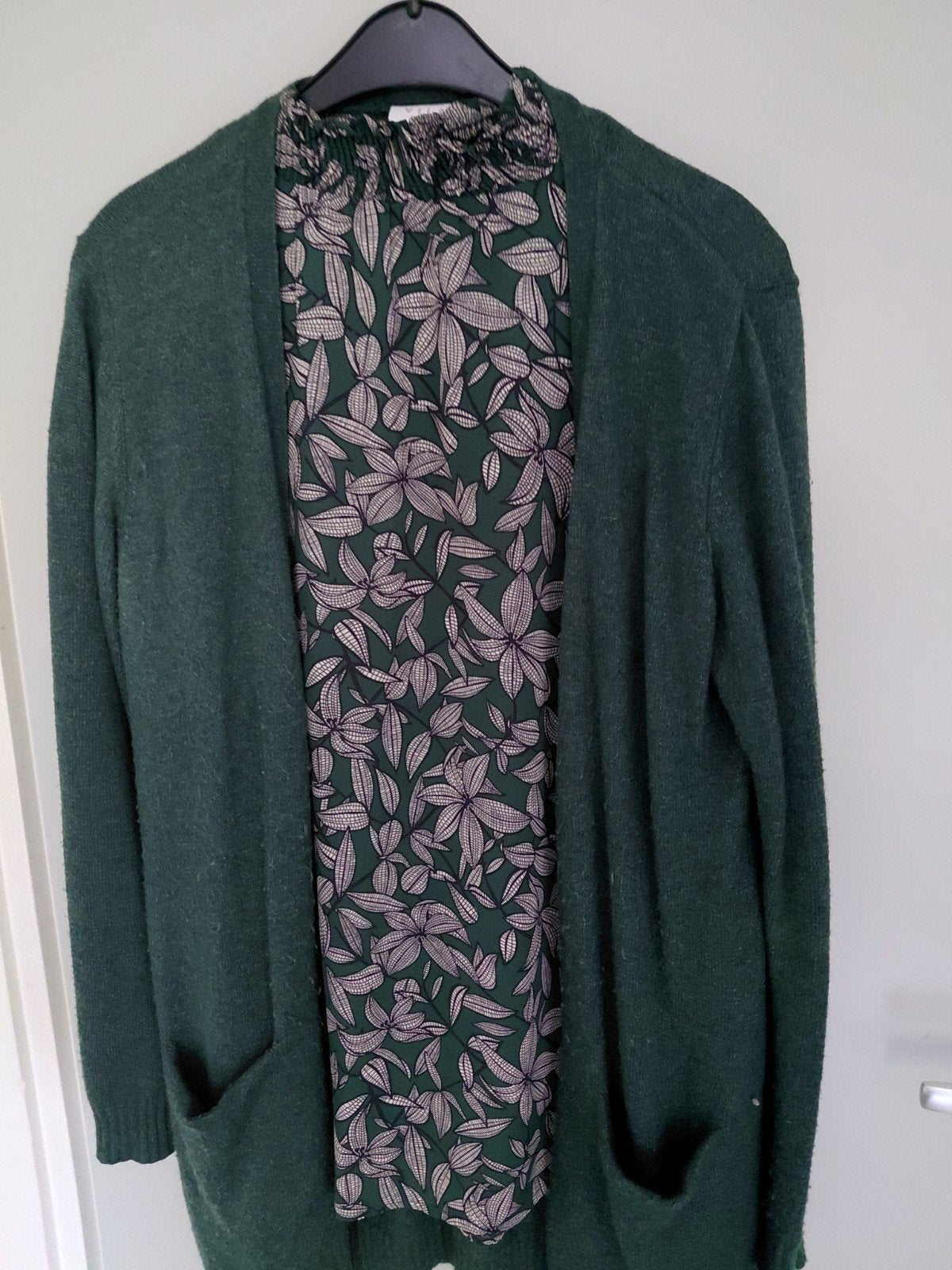 dames blouse + bijpassend vest, Ophalen of Verzenden, Zo goed als nieuw, Maat 38/40 (M), Groen