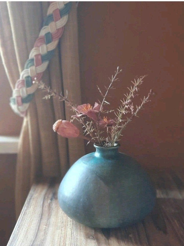 Aardewerk vintage vaasje in turquoise/blauw, Antiek en Kunst, Ophalen of Verzenden