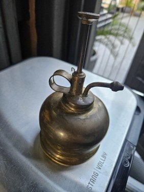 Leuk vintage messing olie of plantenspuit gemerkt PALM trade, Antiek en Kunst, Ophalen of Verzenden