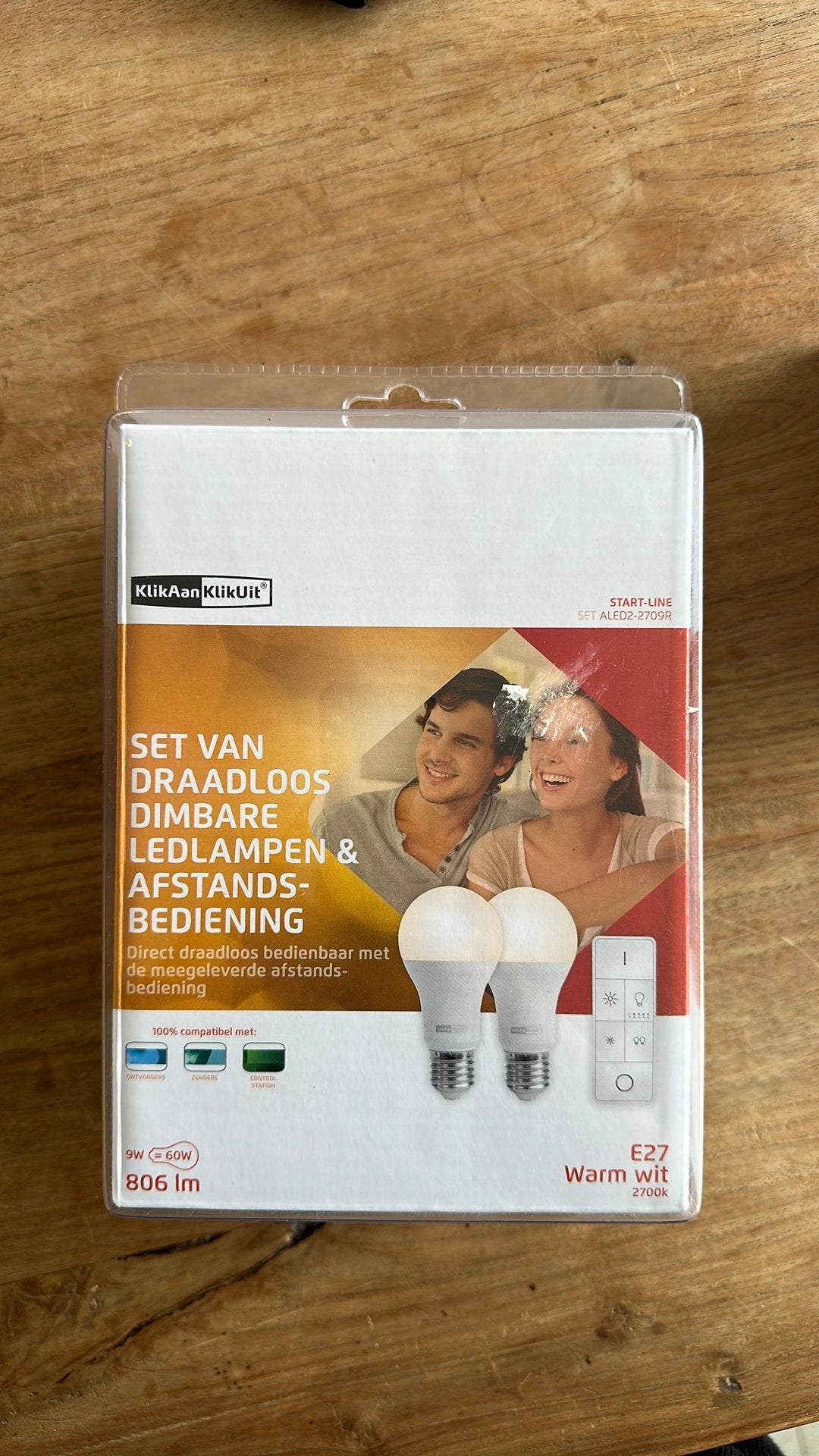 Klik aan Klik uit 2 dimpbare ledlampen, Ophalen of Verzenden, Zo goed als nieuw, E27 (groot), Led-lamp