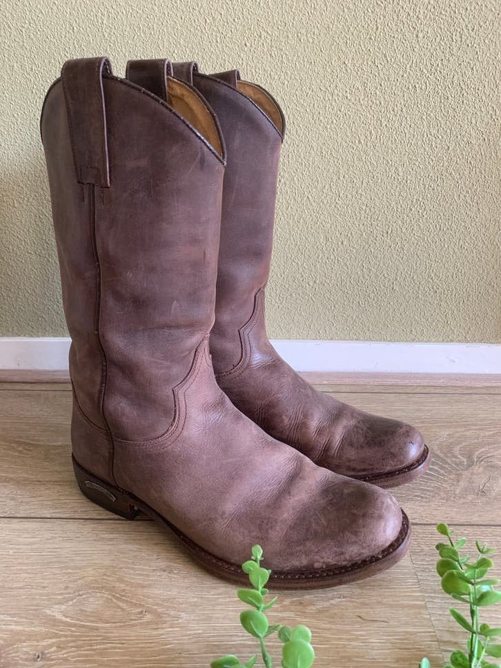 Sendra cowboylaarzen ronde neus 41 western boots laarzen, Kleding | Dames, Hoge laarzen, -, Ophalen of Verzenden, Zo goed als nieuw