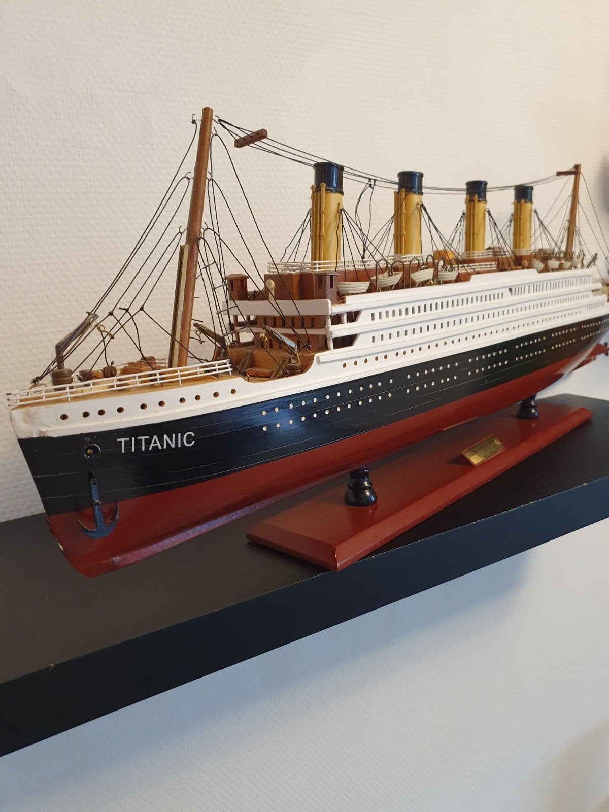 Gedetailleerd model van de Titanic, handgemaak  van houtt, Hobby en Vrije tijd, Modelbouw | Boten en Schepen, Ophalen, Zo goed als nieuw