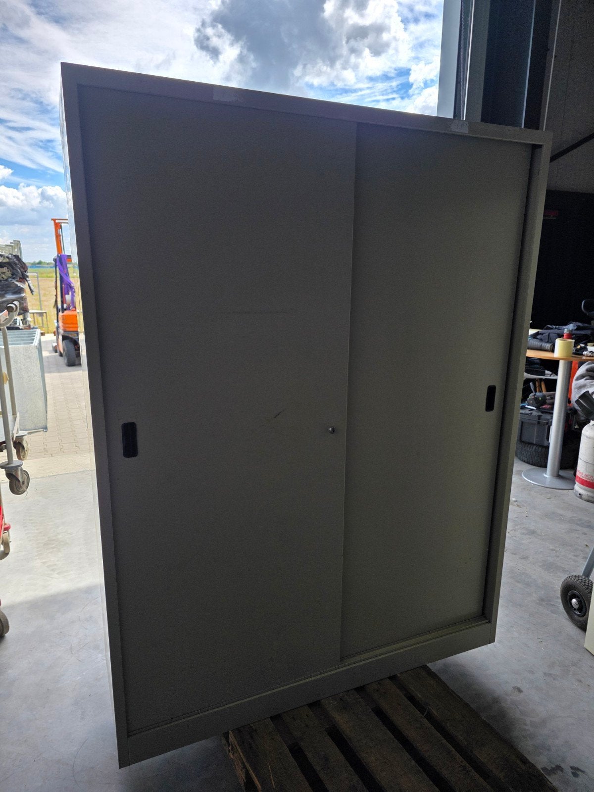 werkplaatskast/magazijnkast, Huis en Inrichting, Kasten | Roldeurkasten en Archiefkasten, Ophalen, 25 tot 50 cm, 100 tot 150 cm