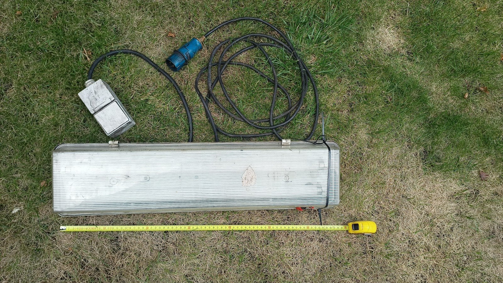 TL-armatuur met stekker en stopcontact, Doe-het-zelf en Verbouw, Ophalen of Verzenden, Gebruikt, Minder dan 50 watt, Armatuur