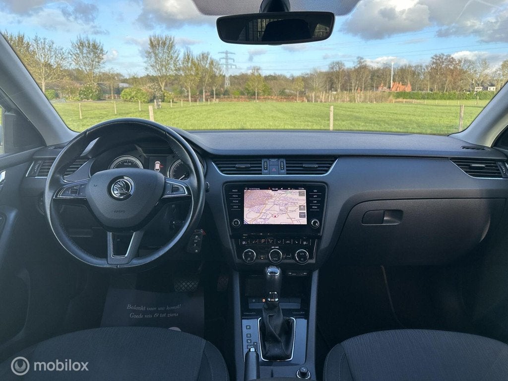 Skoda Octavia Combi 1.4 TSI Business DSG Trekhaak Carplay✅, Stof, Gebruikt, Zwart, 4 cilinders