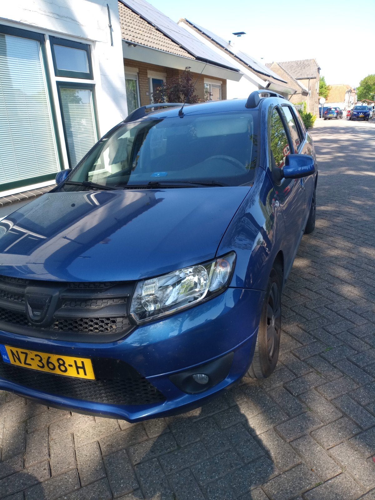 Dacia Logan 0.9 66KW TCE MCV 2014 Blauw, Auto's, Voorwielaandrijving, 40 €/maand, Zwart, Alcantara