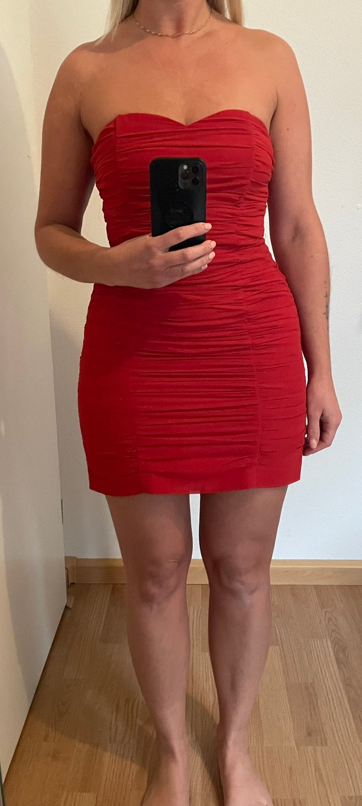 Strapless jurk, Maat 38/40 (M), Ophalen of Verzenden, Zo goed als nieuw, Rood