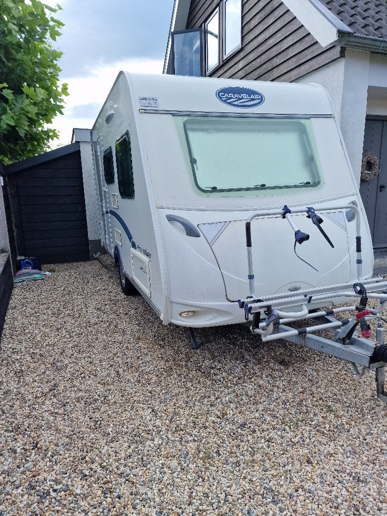 Te koop Cavalair 3.90 bj 2010, Vast bed, Treinzit, Particulier, 4 tot 5 meter