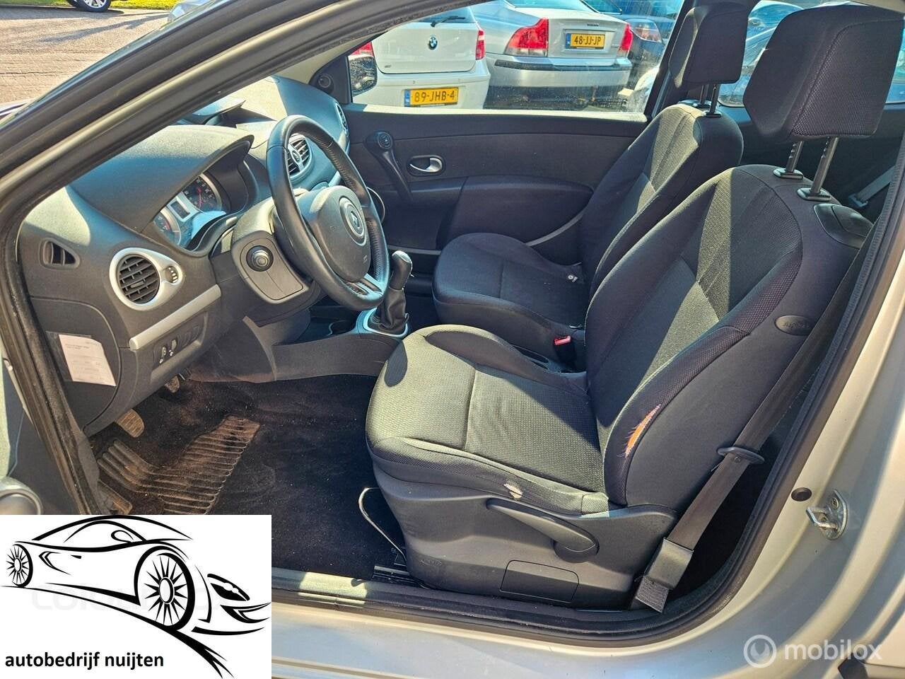 Renault Clio 1.4-16V Dynamique Luxe, Auto's, Renault, Voorwielaandrijving, Gebruikt, Startonderbreker, 4 cilinders