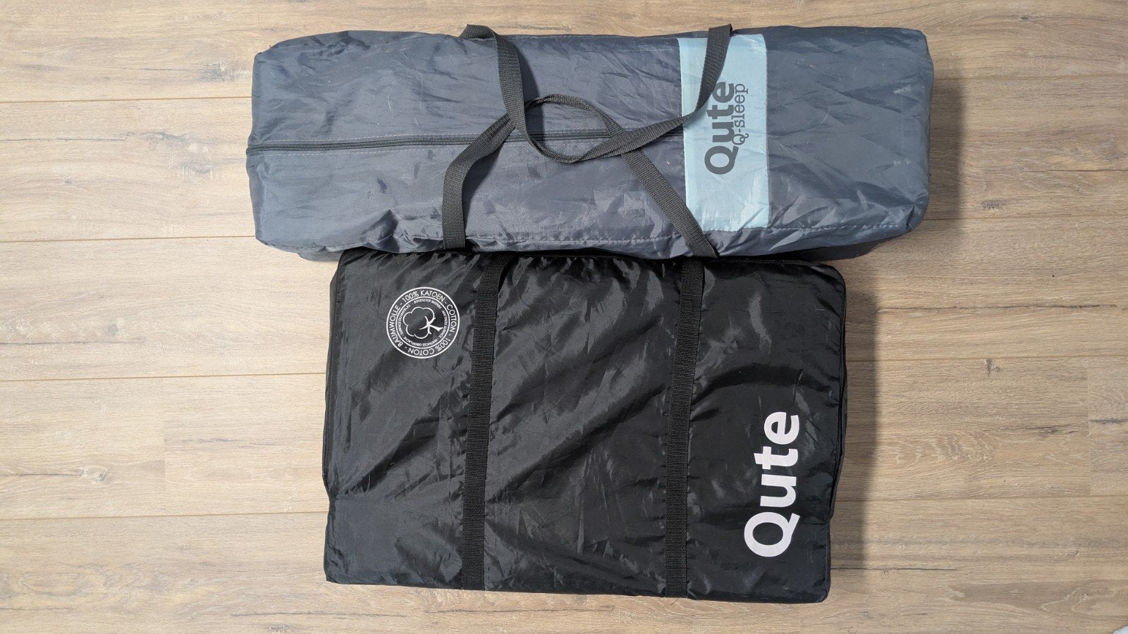 Campingbedje met matras - Gebruikt, maar prima voor ronde 2, Ophalen, Gebruikt, Minder dan 140 cm, Matras