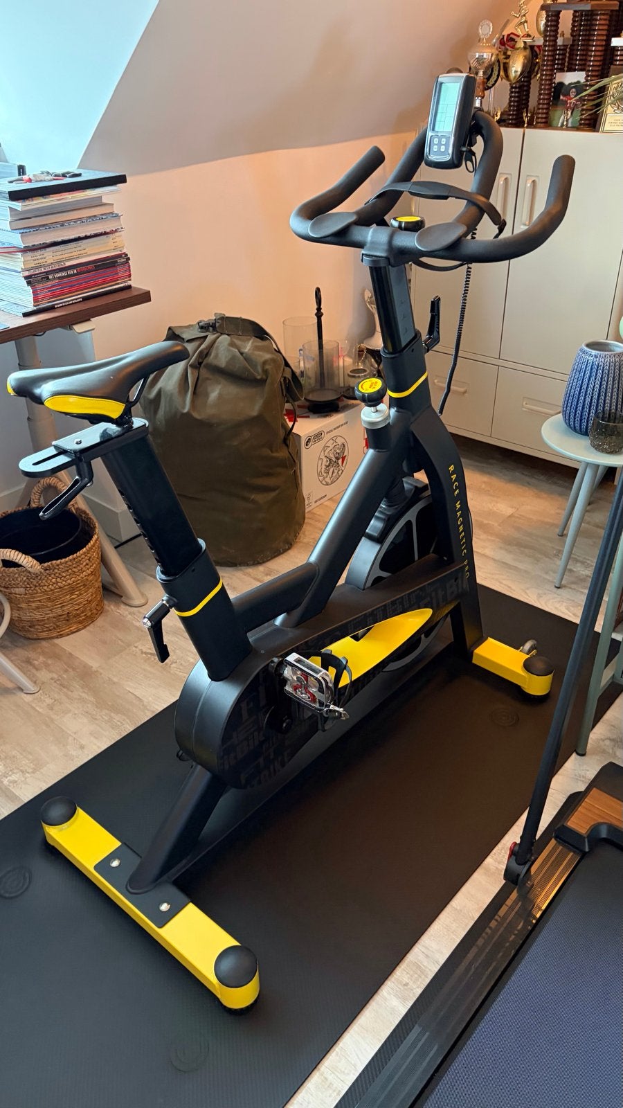 FitBike Race Magnetic Pro Indoor Cycle + trainingscomputer, Sport en Fitness, Ophalen, Gebruikt, Spinningfiets, Metaal