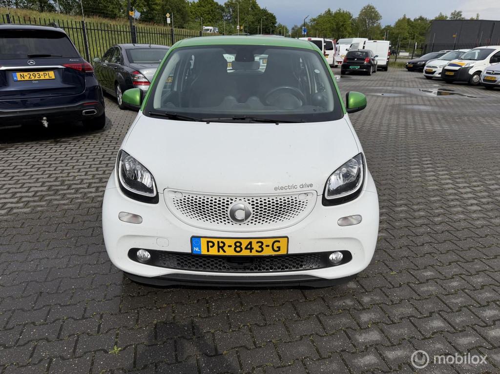 Smart forfour electric drive perfect 18 kWh lees tekst, Auto's, Smart, Automaat, Achterwielaandrijving, Gebruikt, Wit