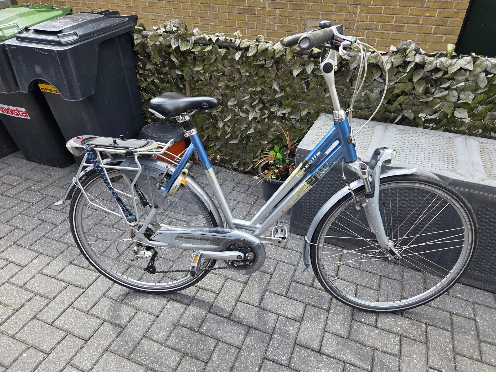 Gazelle Fuente Damesfiets - Goed onderhouden, Ophalen, Gebruikt, Velgrem, Versnellingen