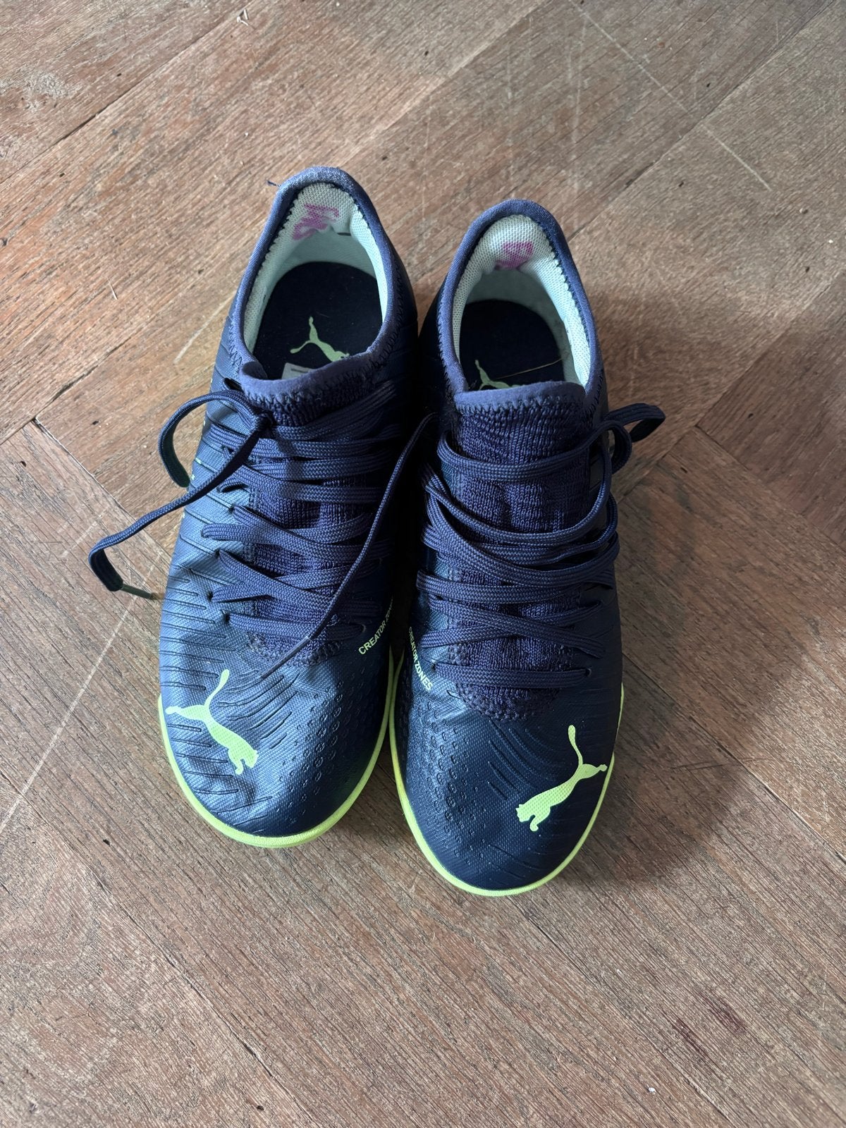 Puma zaalvoetbal schoenen maat 35, Maat XS of kleiner, Ophalen, Gebruikt, Schoenen