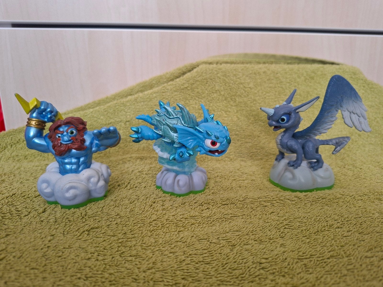 Skylanders Spyro's Adventure - 3 Luchtfiguren, Avontuur en Actie, Gebruikt, 2 spelers, Ophalen of Verzenden