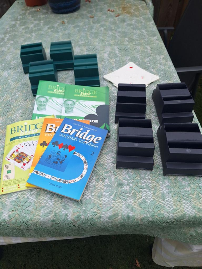 Bridge set met boeken en accessoires, Drie of vier spelers, Ophalen of Verzenden, Gebruikt, Tirion Sport