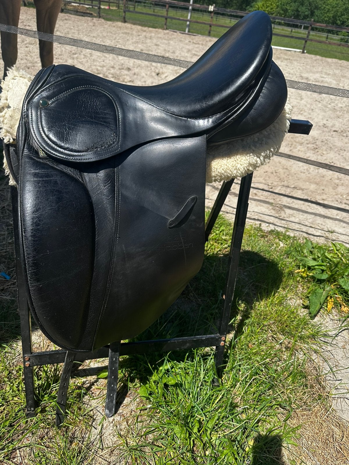 Stubben dressuur zadel 18 inch, Ophalen of Verzenden, Gebruikt, Dressuur