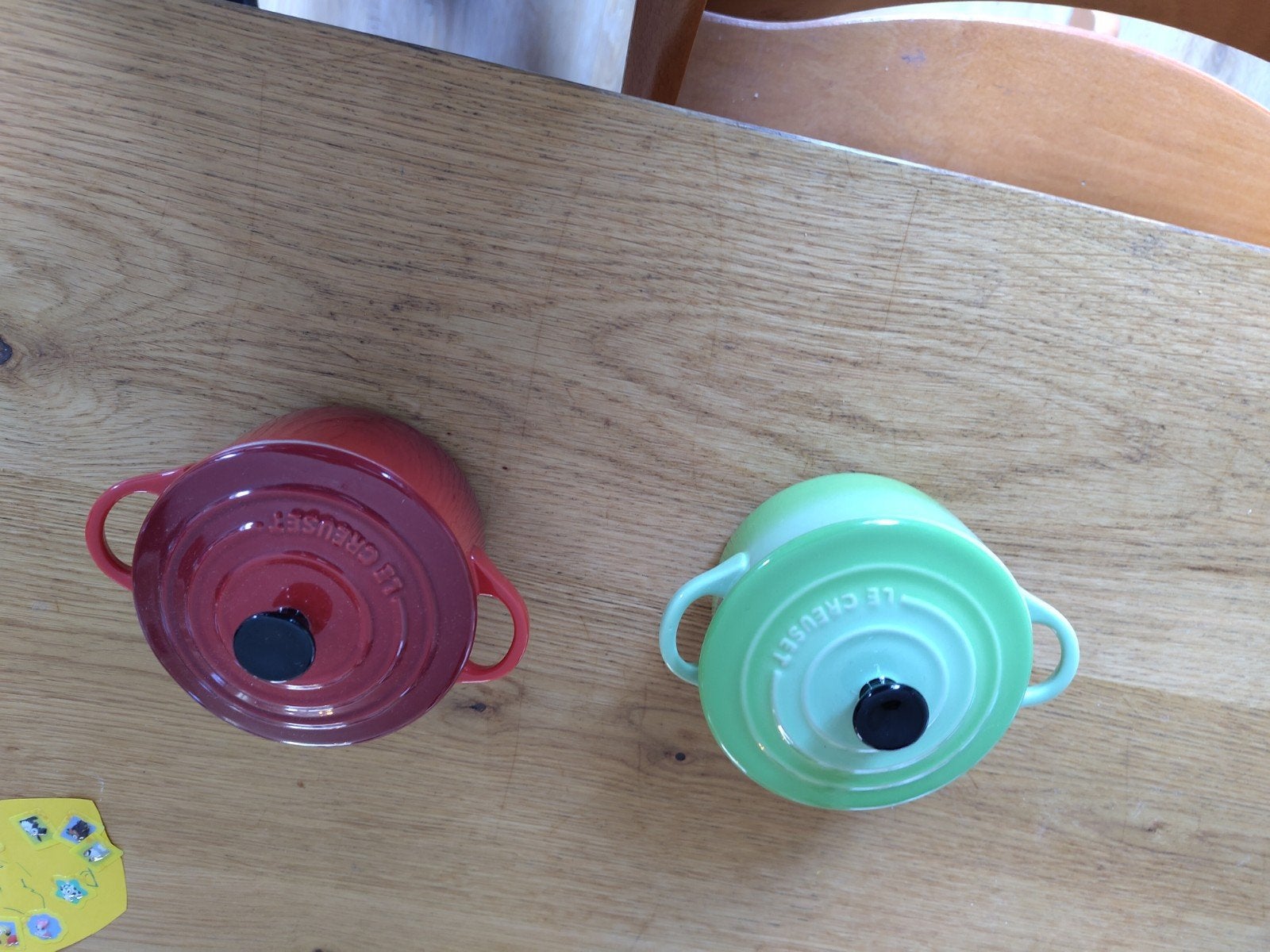 Le Creuset mini pannetjes - rood en groen, Ophalen, Overige typen, Le Creuset, Zo goed als nieuw