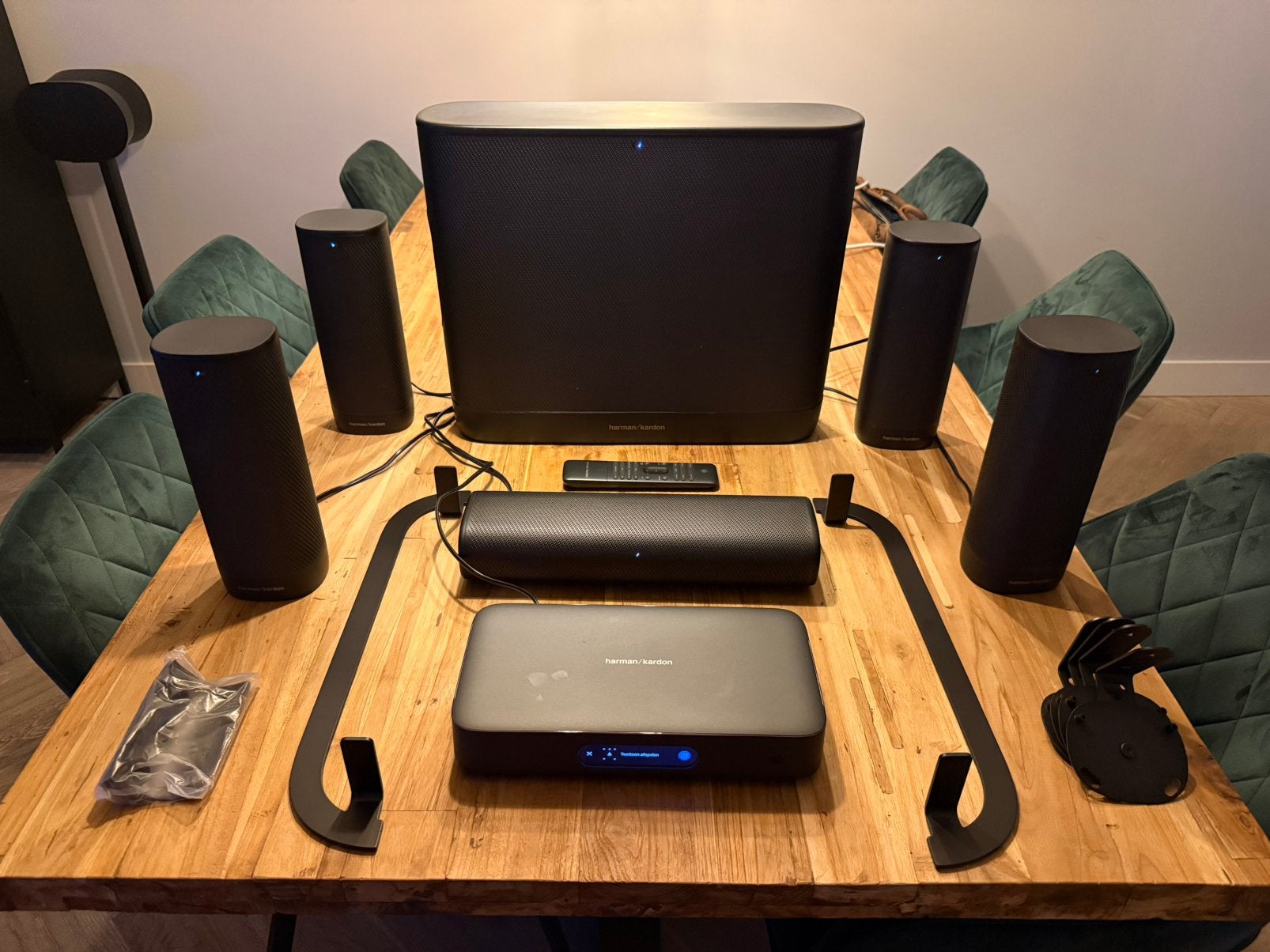 Harman Kardon Surround 5.1–compleet draadloos syst.+ beugels, Audio, Tv en Foto, 70 watt of meer, Zo goed als nieuw, 5.1-systeem