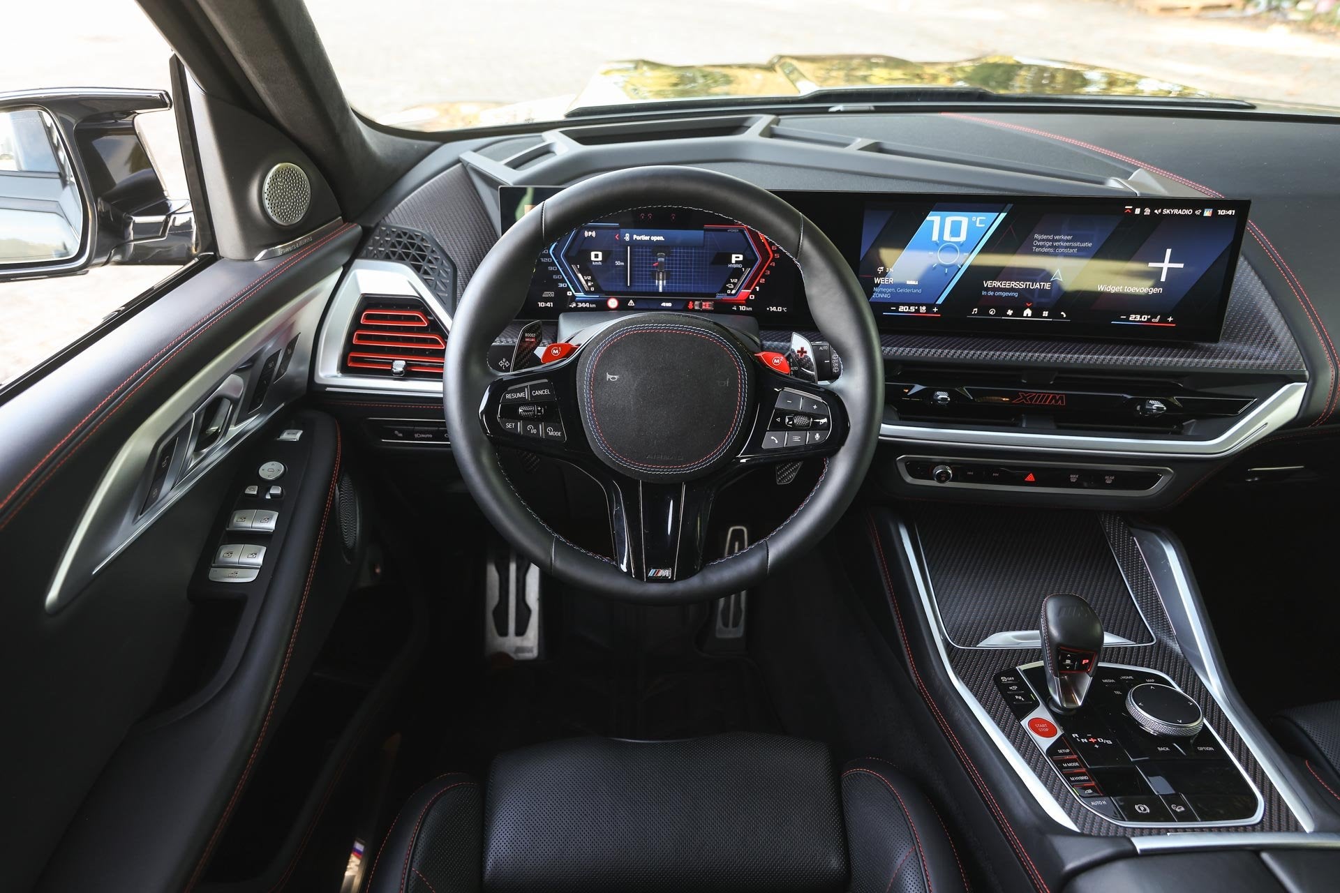 BMW XM PHEV / Trekhaak / Bowers & Wilkins / M Multifunctione, Auto's, Dealer onderhouden, Gebruikt, Met garantie (alle), 4395 cc