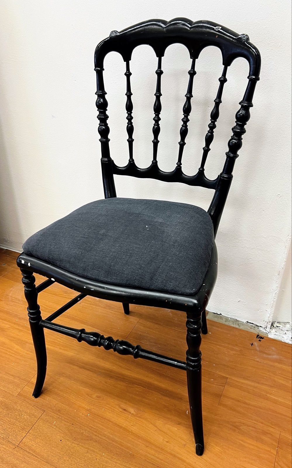 Antieke zwarte biedermeier stoel, Antiek en Kunst, Ophalen