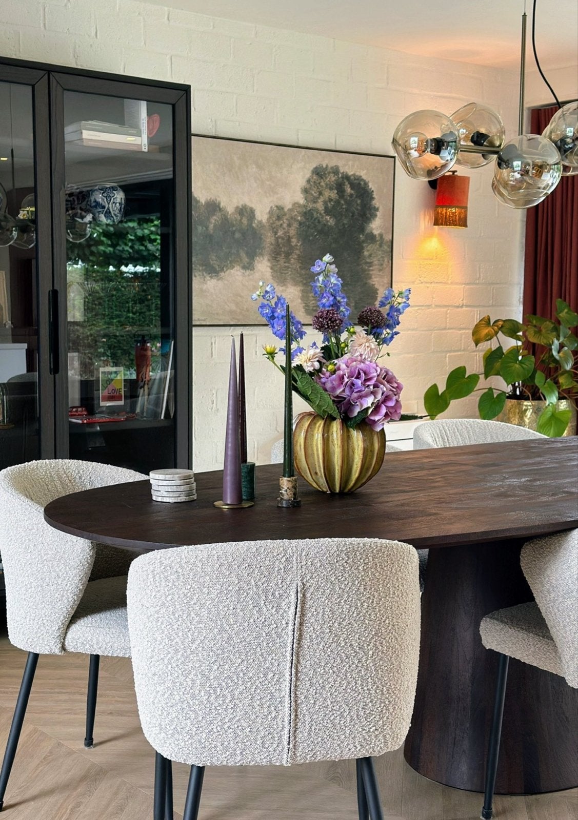 Stijlvolle Ovale Eettafel - Donker Mangohout, Ophalen, 100 tot 150 cm, 200 cm of meer, Zo goed als nieuw