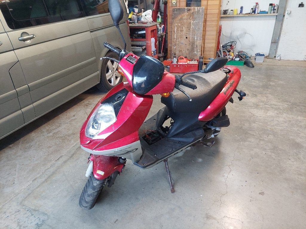 Rieju Pacific 50cc Scooter - Loopt als een zonnetje!, Ophalen, Rieju, Gebruikt, Maximaal 45 km/u