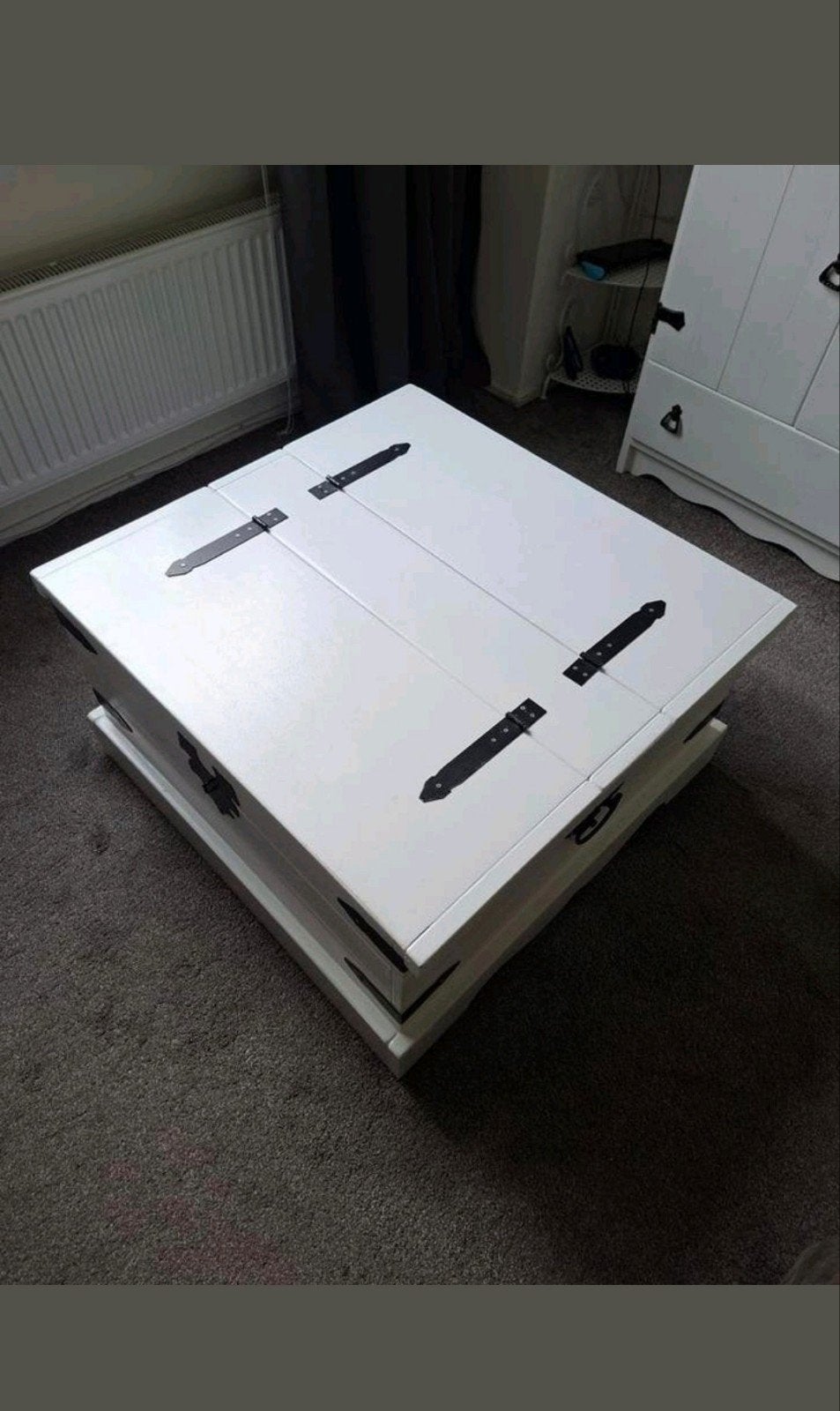 Mooie witte dekenkist of salontafel., Huis en Inrichting, Woonaccessoires | Kisten, Ophalen, Gebruikt