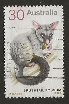 Australie 60, possum, Verzenden, Gestempeld