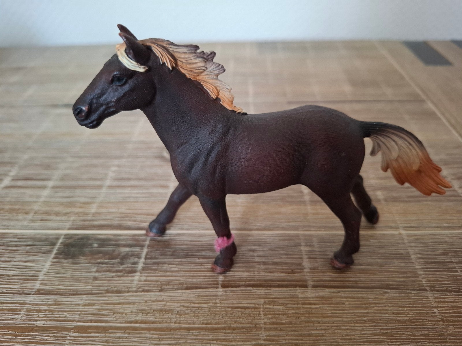 Schleich 13805 Mustang hengst paard, Ophalen of Verzenden, Zo goed als nieuw