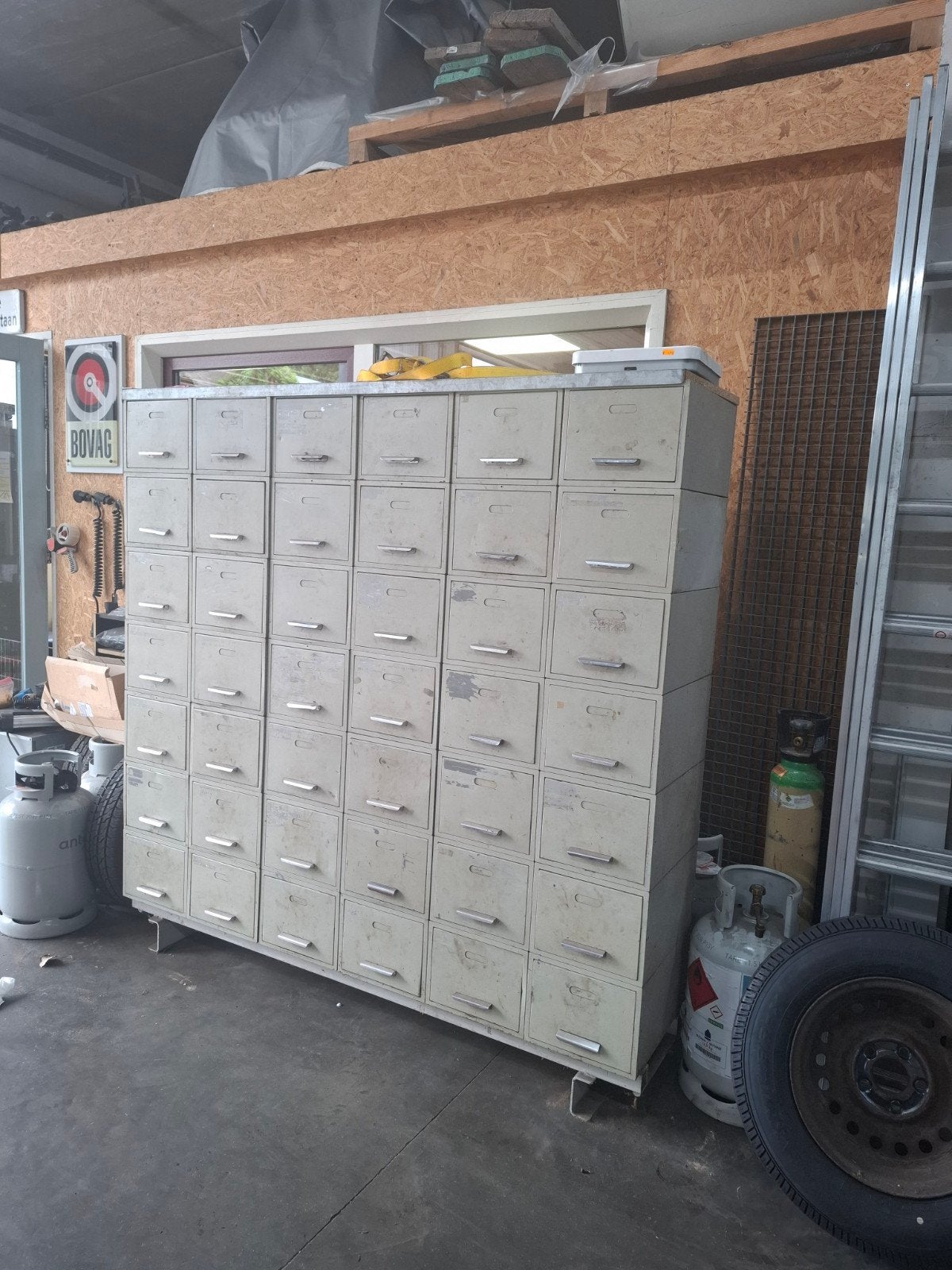 Magazijnkast ladekast vintage en industrieel, Ophalen