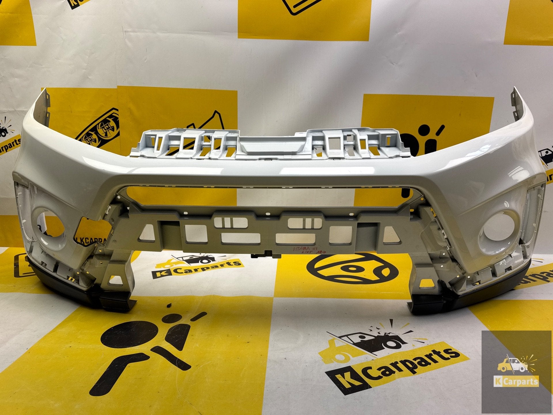 Voorbumper Suzuki vitara 2015+ 71711-54P origineel bumper